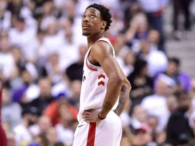 伤势为皇马 伤势为皇马