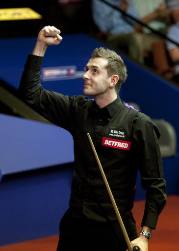 30亿英镑 30亿英镑